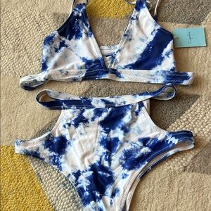 Cupshe Blue & White Tie-Dye Two-Piece Swimsuit